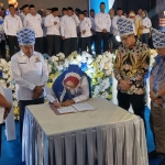 Pengurus KADIN Parigi Moutong Resmi Dilantik, Bupati Tekankan Kolaborasi dan Penguatan Ekonomi Lokal