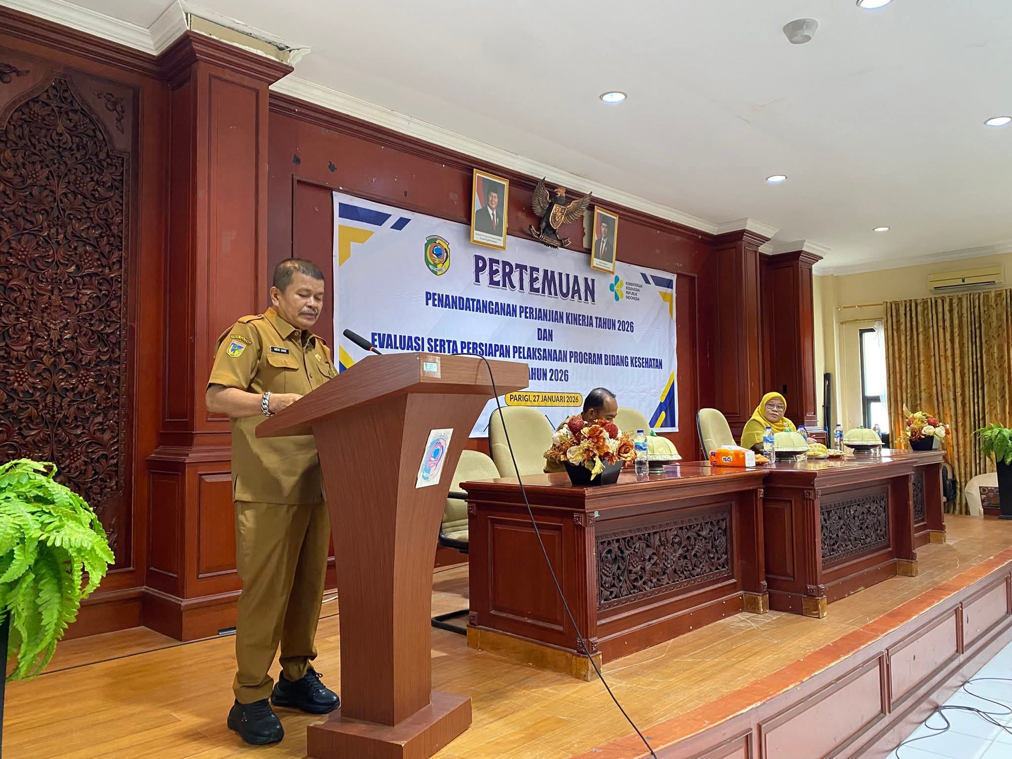 Wakil Bupati Parigi Moutong Bacakan Sambutan Bupati pada Penandatanganan Perjanjian Kinerja Bidang Kesehatan TA 2026