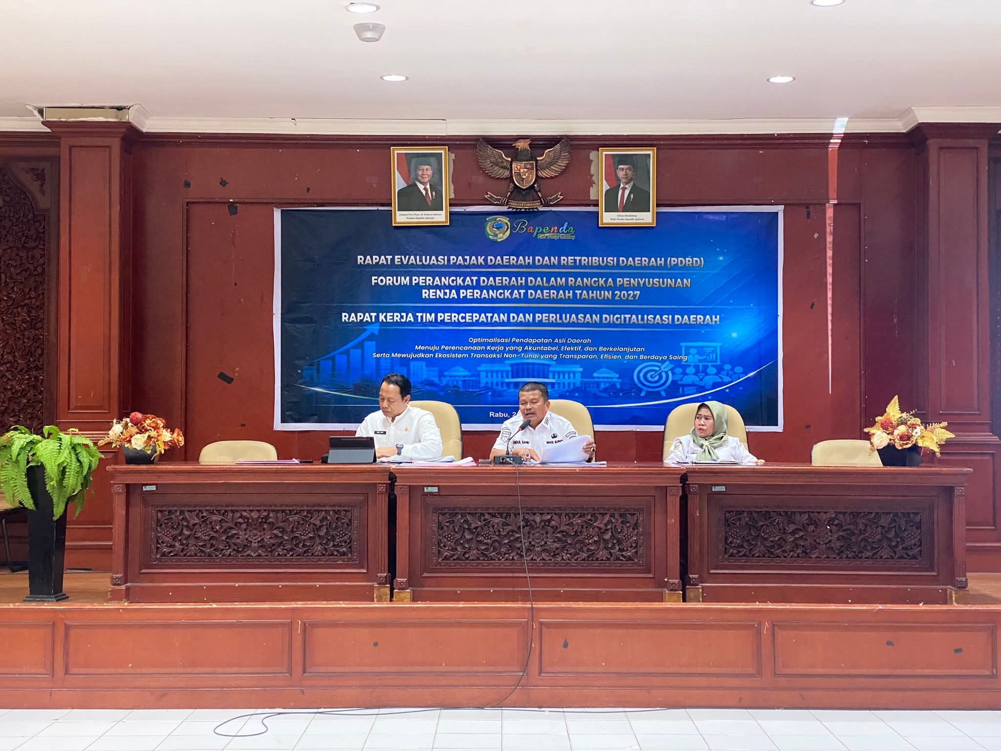 Rapat Evaluasi PAD Pajak dan Retribusi Daerah Tahun 2025