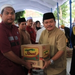 Pemkab Parimo Tebar Kepedulian, Pesantren dan Panti Asuhan Terima Bantuan Sembako