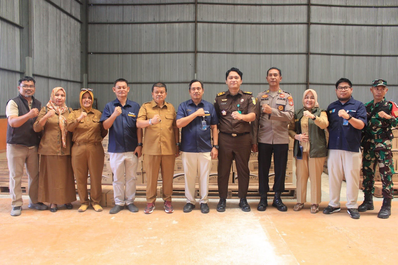 Wabup Parigi Moutong Tinjau Stok Bantuan Pangan, Pastikan Beras Berkualitas Siap Disalurkan kepada 72 Ribu KPM